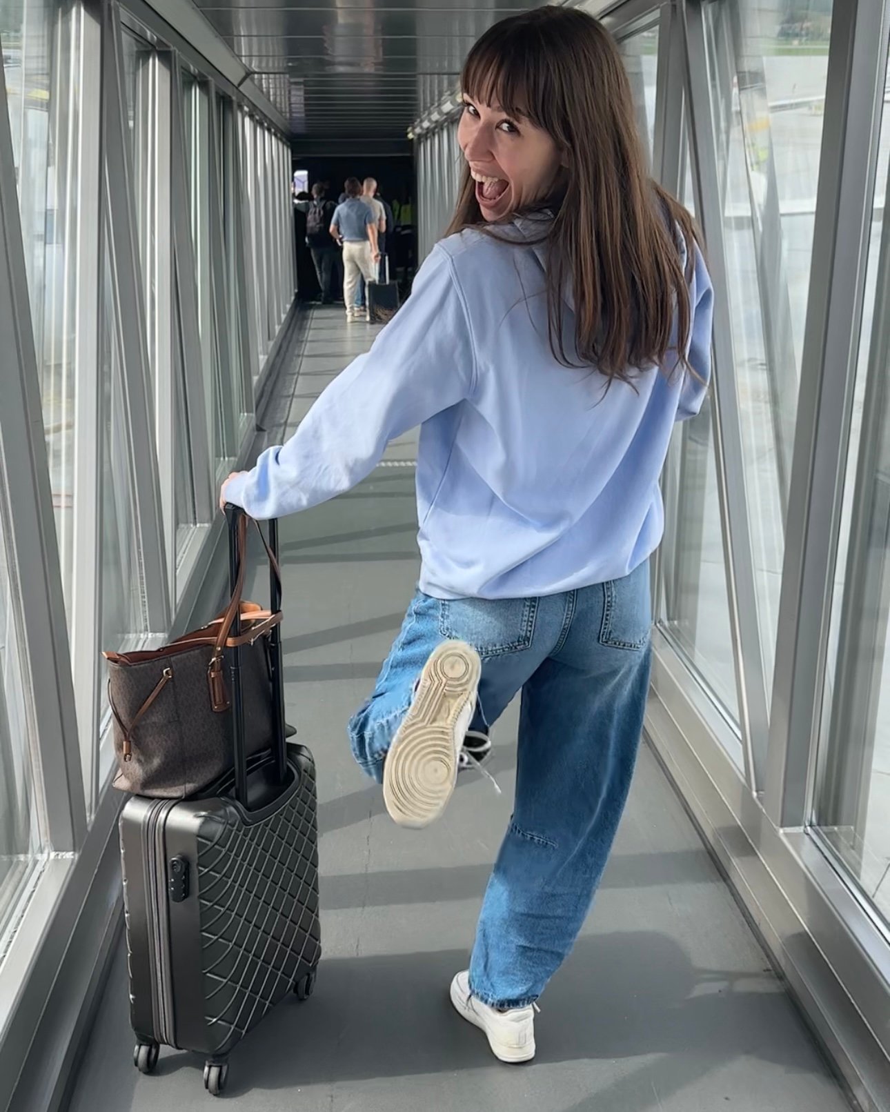 Nicki at the airport